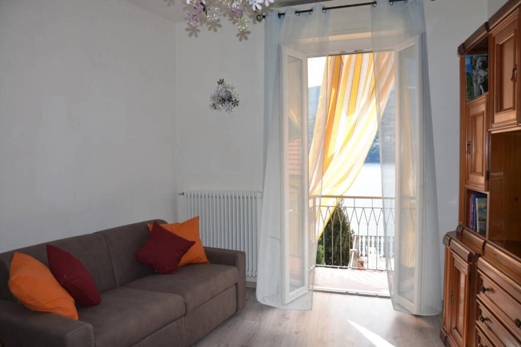 La Resilienza, Apartment With View, カラーテ・ウーリオ エクステリア 写真