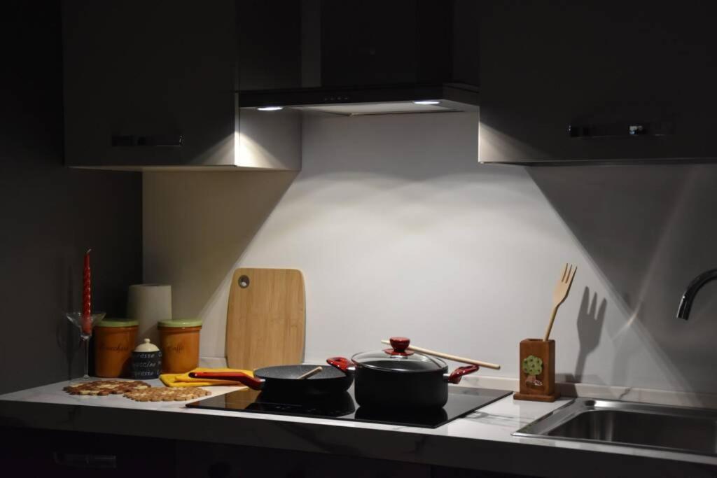 La Resilienza, Apartment With View, カラーテ・ウーリオ エクステリア 写真